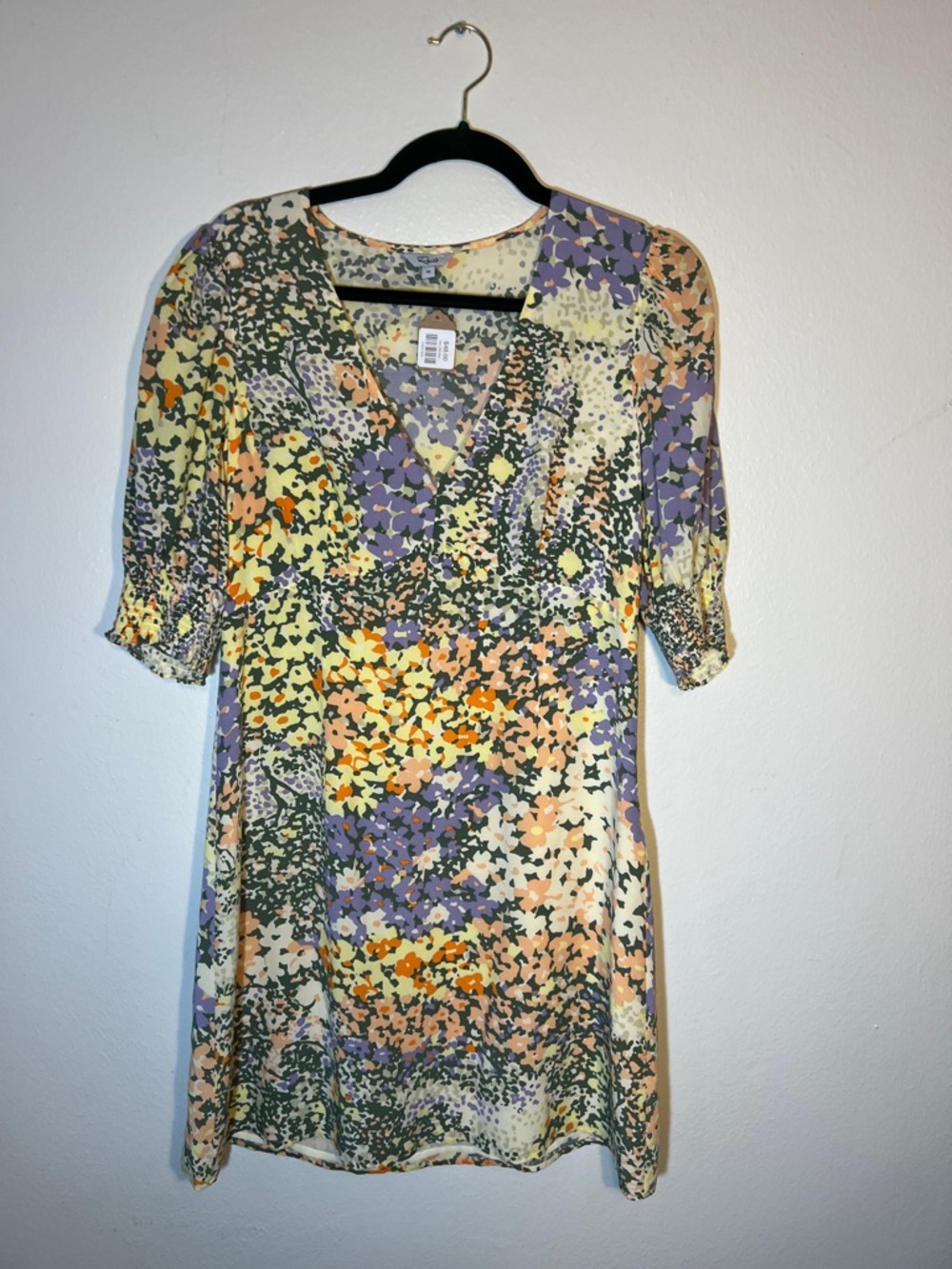 Rails Floral Flowy Short Sleeve Mini V-neck Dress in Lavender, Peach, Yellow Med